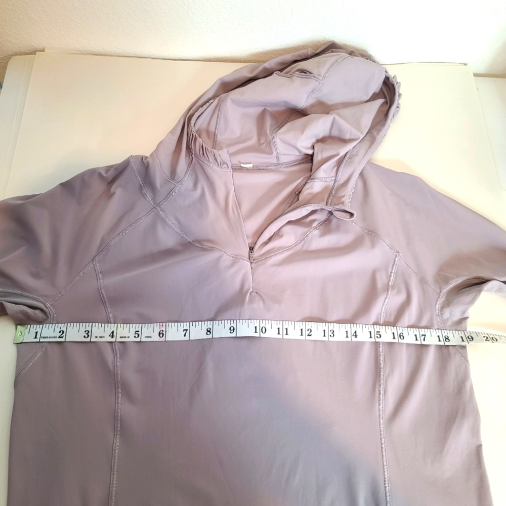 LULULEMON Water Bound Hoodie in Dark Chrome - Picture 12 of 13